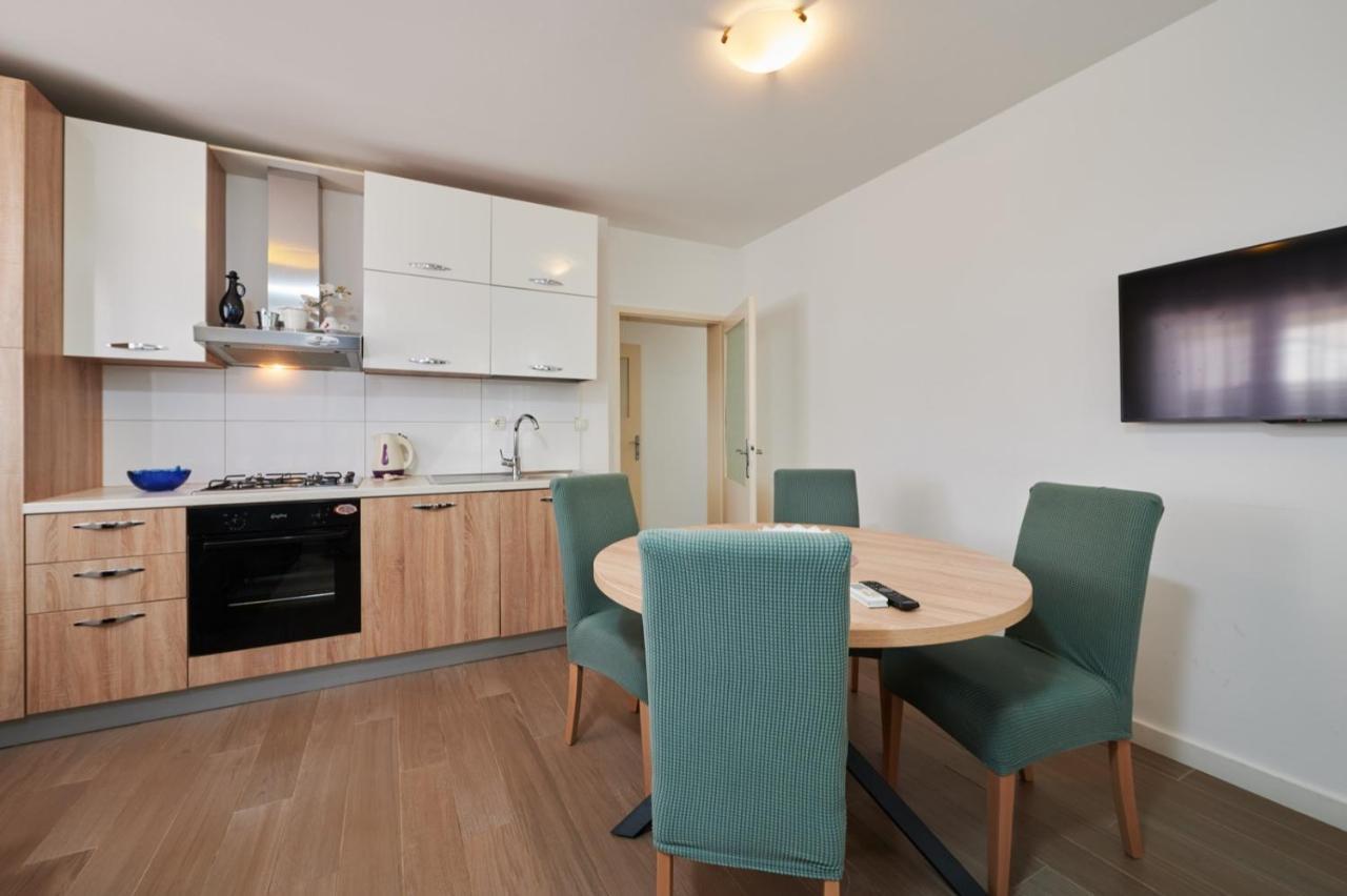 Apartmants Biocic トロギール エクステリア 写真